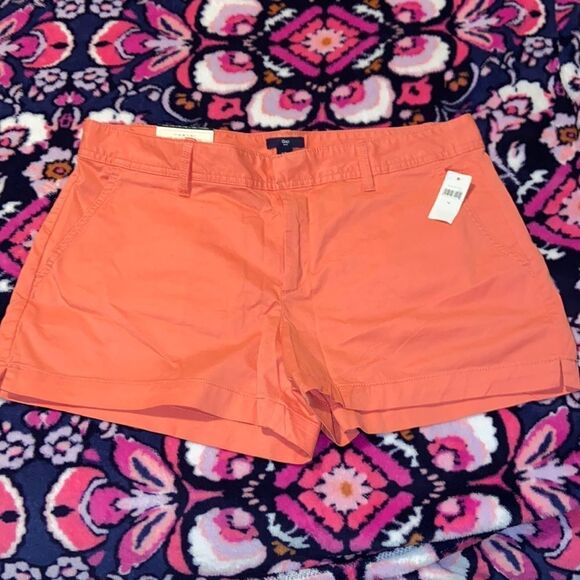 Gap “The City” 3” Short - Picture 2 of 6